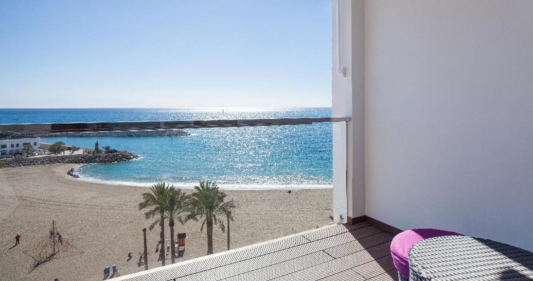 Appartamento Apartamento Agua Y Mar Aguadulce  Esterno foto